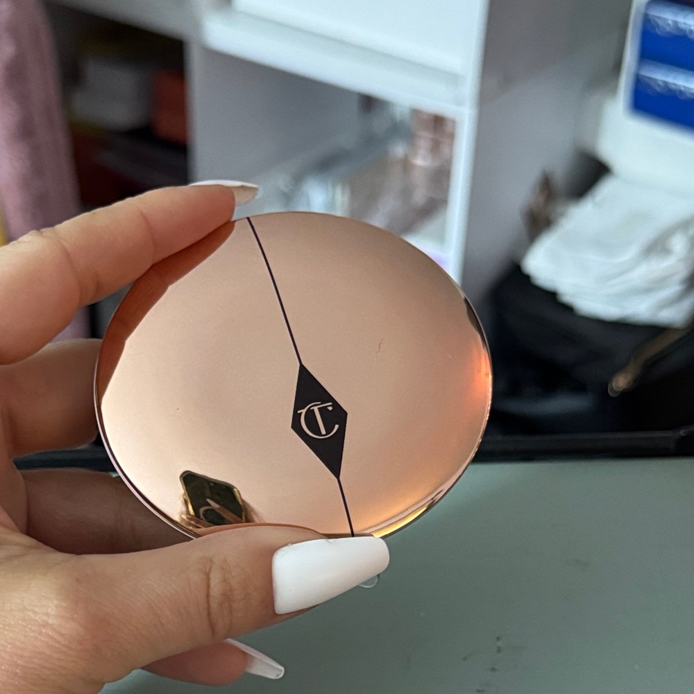 Charlotte Tilbury $48msrp 1 Fair Airbrush Flawless Finish Micro Powder - Picture 3 of 6